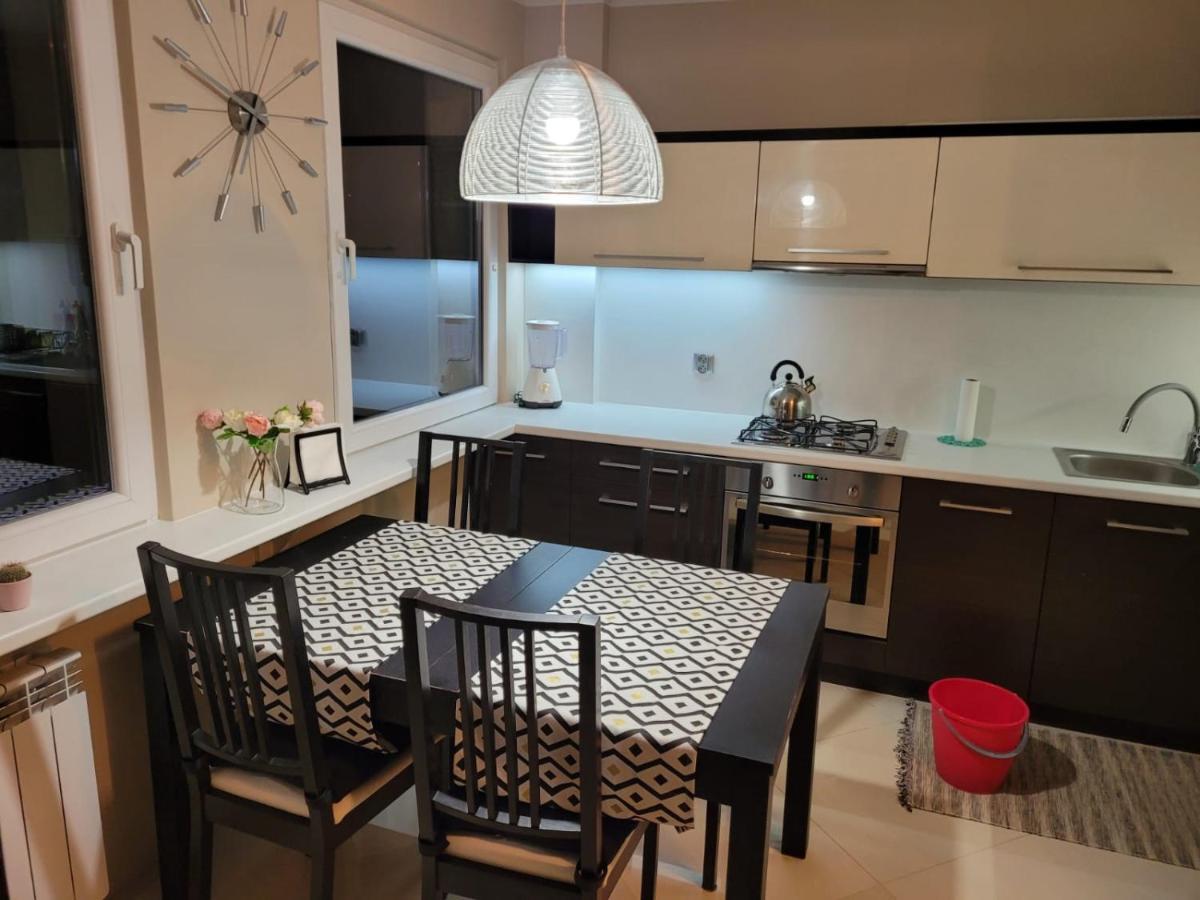 Apartament Lodz Apartment ภายนอก รูปภาพ